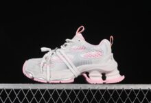 GG-CC林允同款星河粒子银白色绑带镂空老爹鞋G25U9778粉深度解析