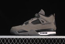 Air Jordan 4 