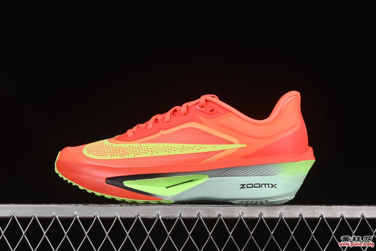 Nike Zoom Fly 6超弹跑鞋深度评测：碳板+ZoomX轻量化革命