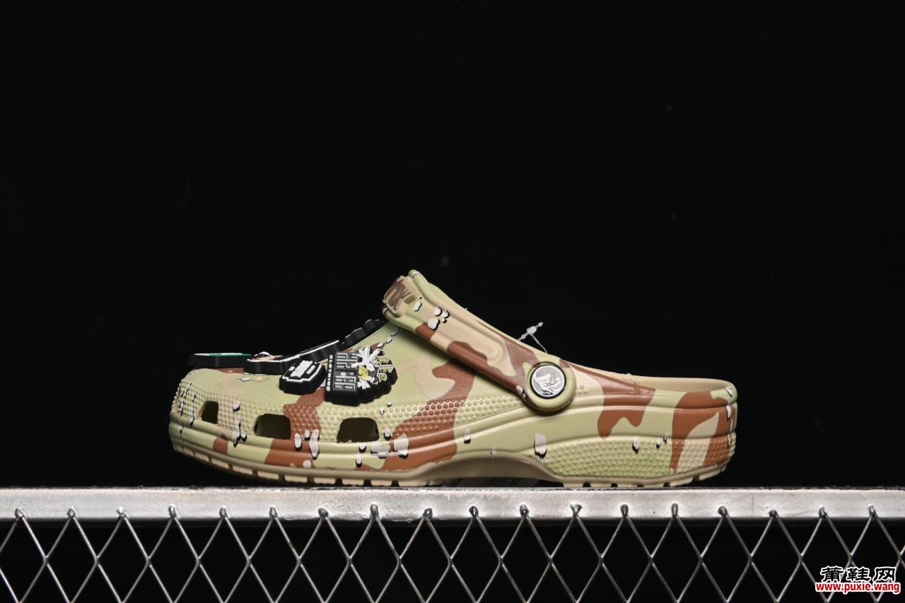 迷彩狂潮！XLARGE x Crocs联名洞洞鞋发售：巧克力印花+11智必星重构街头