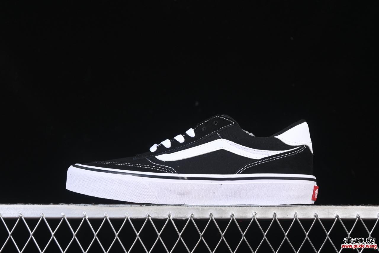 Vans Brooklyn LS 复古硫化板鞋：简约设计与街头风格的完美融合