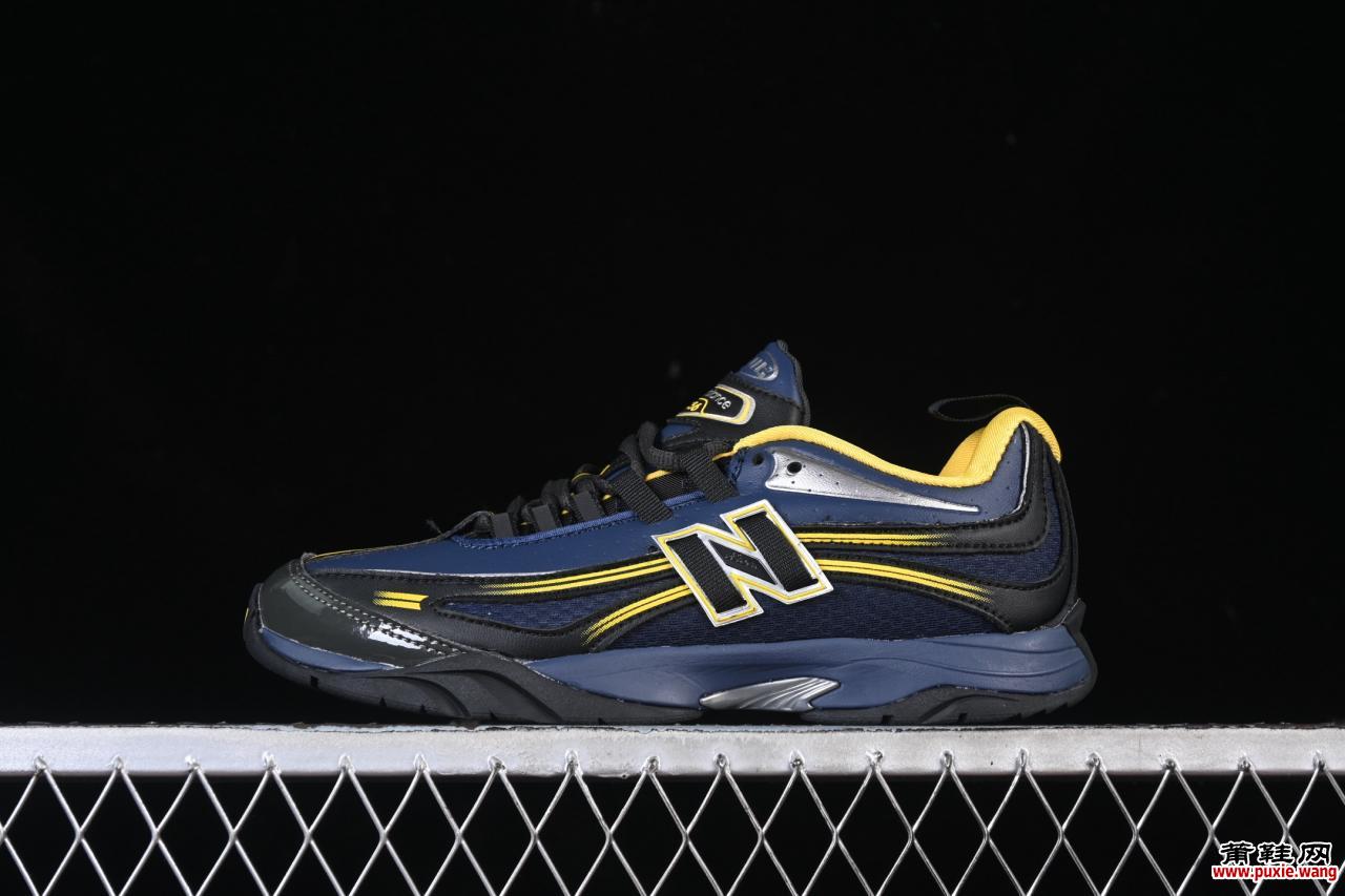 New Balance RC56系列复古足球德训风运动鞋：经典重塑，翻毛皮拼接牛津布打造舒适百搭鞋款