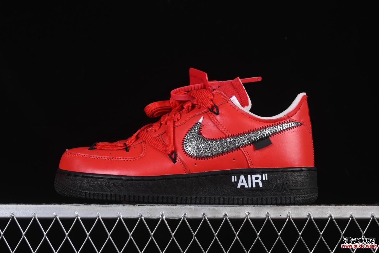 Off White x Nike Air Force 1'07 Low 联名款：原厂皮料打造，细节完美还原高端潮流板鞋