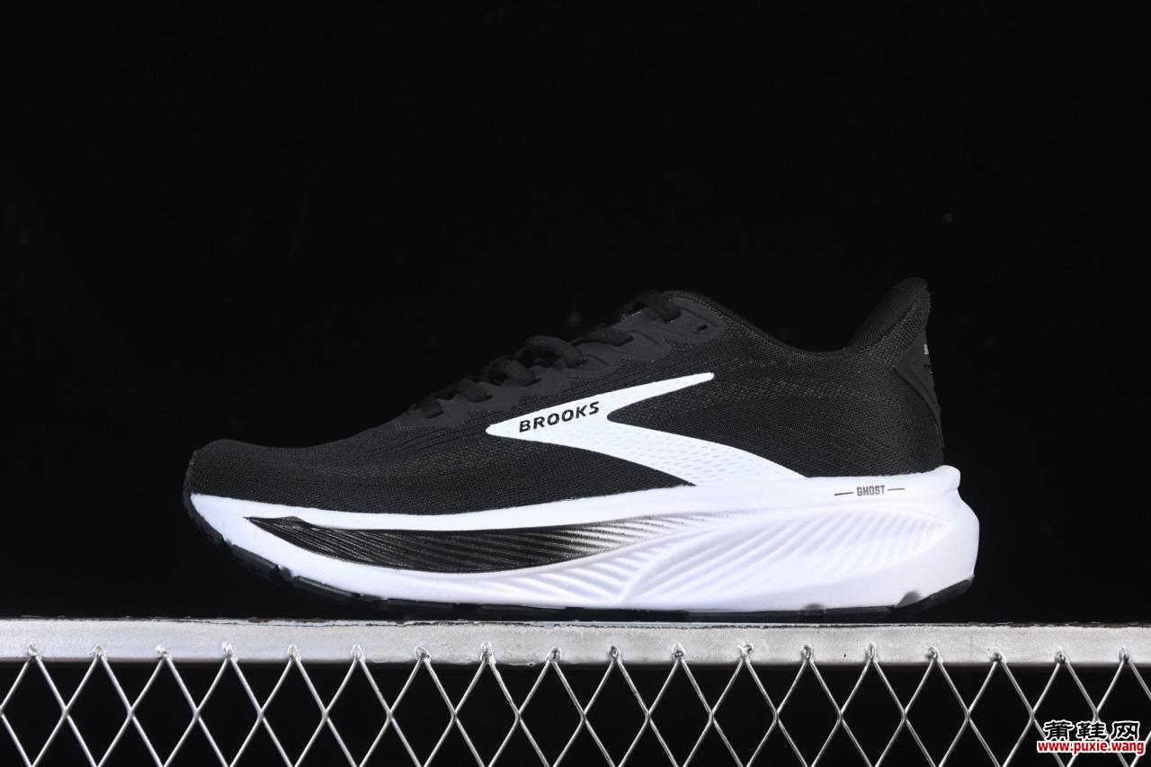 布鲁克斯Ghost 17马拉松跑鞋深度评测 减震竞速科技解析与尺码选择全指南