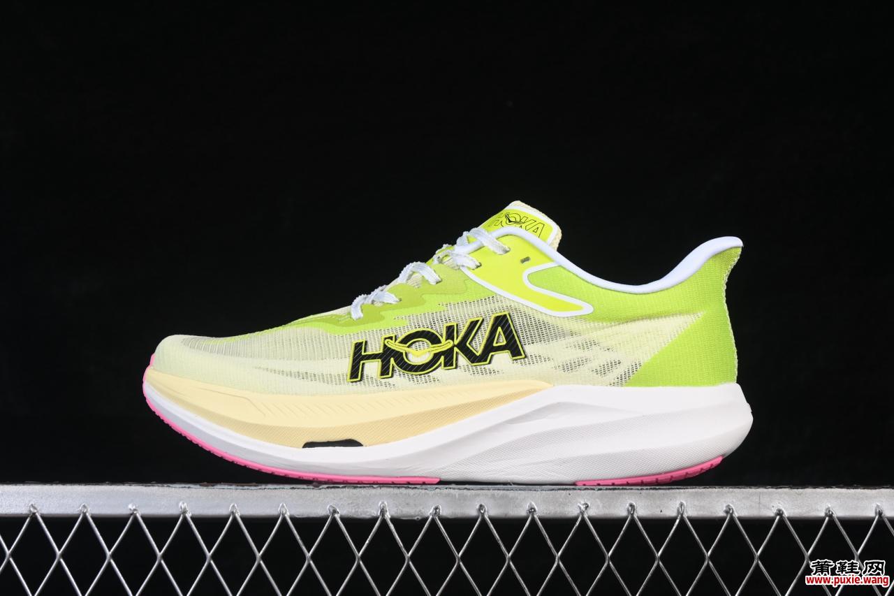 Hoka Rocket X 3旗舰竞速跑鞋深度解析：不对称设计与分区大底如何成就马拉松PB利器