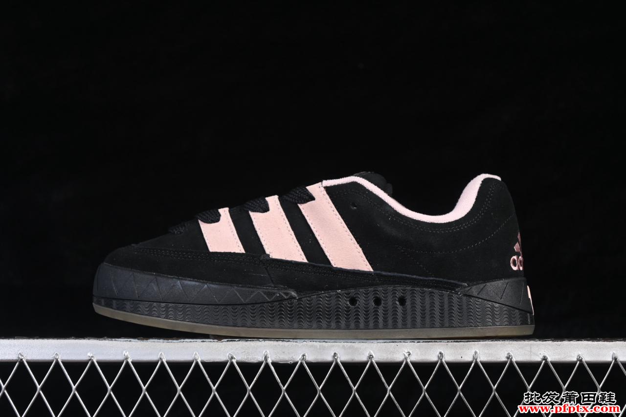 Human Made联名Adimatic鲨鱼面包鞋：复古轮廓重塑与潮流穿搭全解析